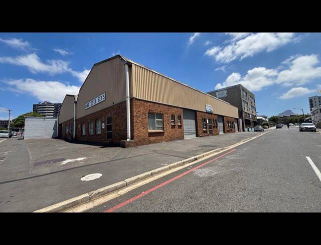 BUSINESS FOR SALE IN SALT RIVER